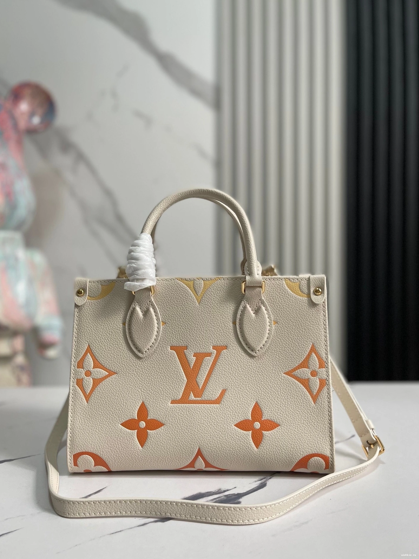 WIS VUITTON LOUIS ONTHEGO PM 0113